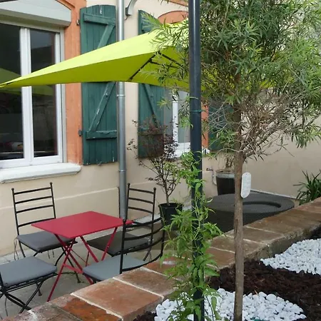 Terrasse De Saint-cyp